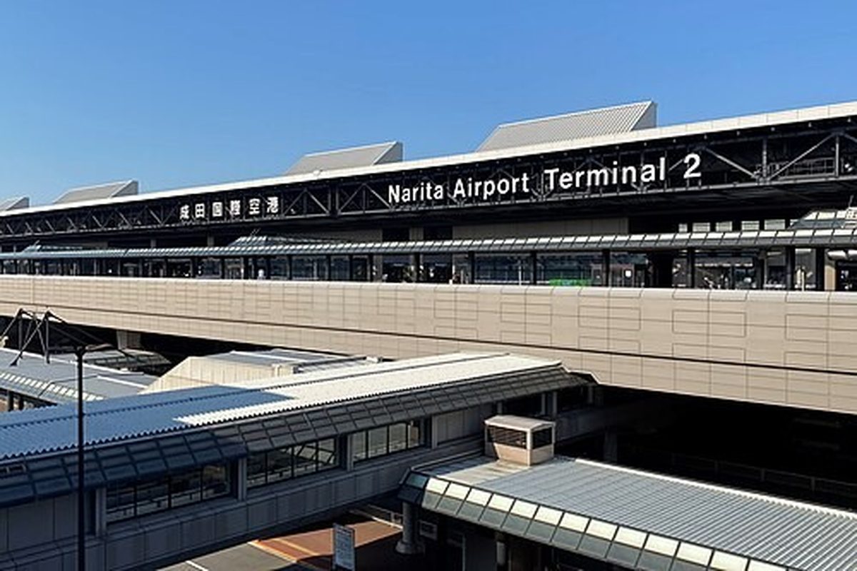 Narita Airport to Tokyo: Skyliner, N’EX, Bus or Taxi?